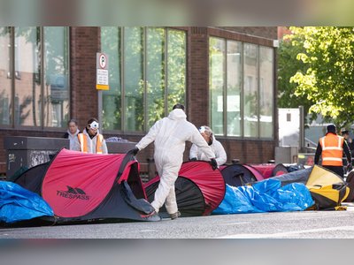 Dublin Cracks Down on Tent City: Migrants Forcibly Removed, Tents Dismantled Amidst Political Tensions